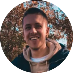 9D breathwork student Dylon Levin
